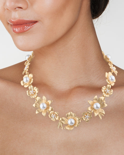 VINTAGE FLORAL PEARL STATEMENT NECKLACE